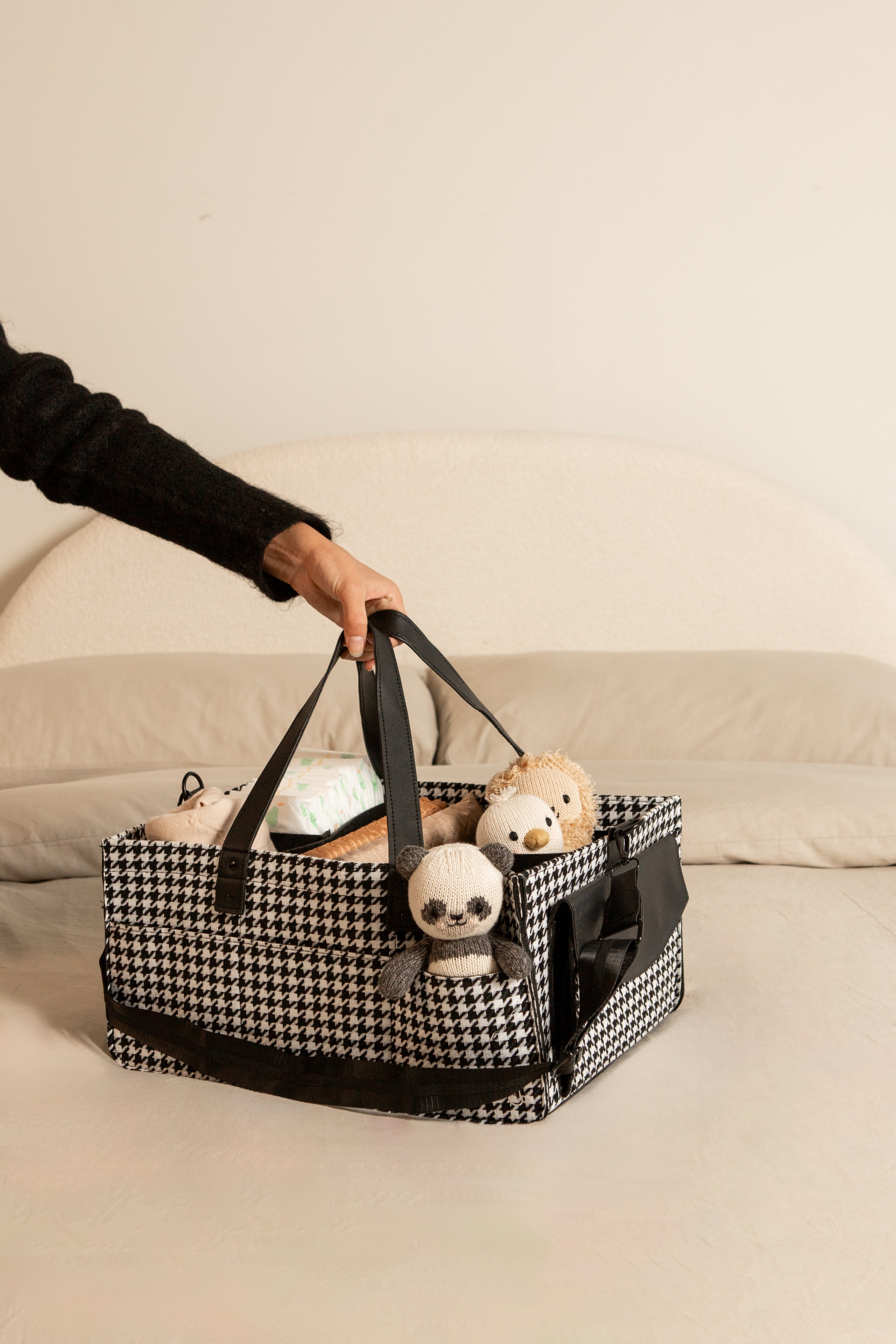 Bunnie Caddie | Houndstooth Black